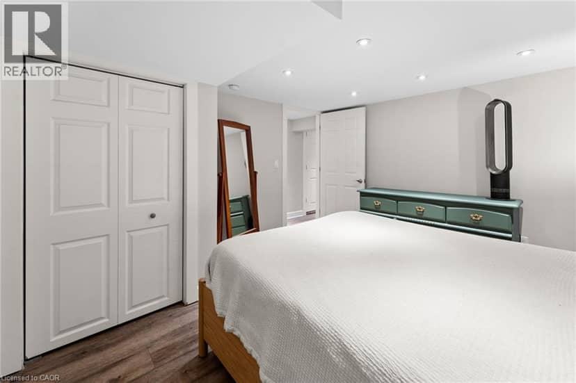 58 HOHNER Avenue — photo 31 of 39