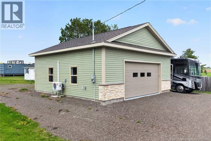 4 Hilaire Street — photo 10 of 40