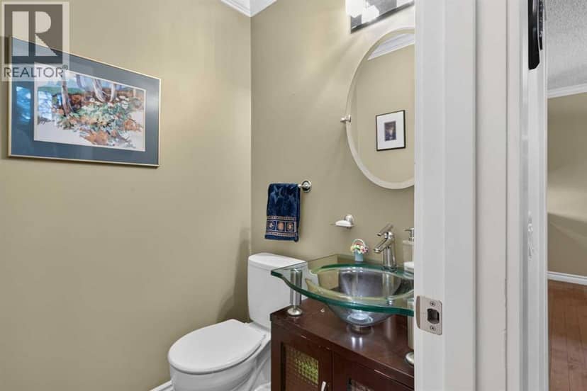 12, 140 Point Drive NW — photo 20 of 40