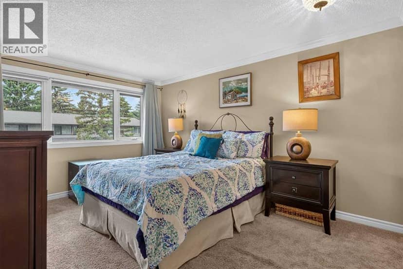12, 140 Point Drive NW — photo 31 of 40
