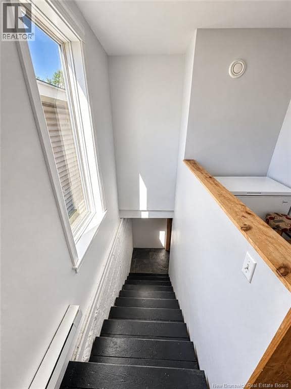 92 Albert Street — photo 16 of 29