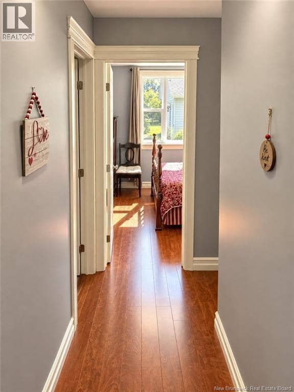92 Albert Street — photo 25 of 29