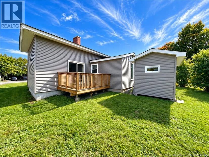 92 Albert Street, Sussex, photo 6