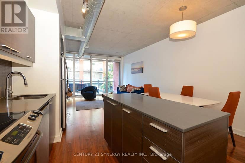 213 - 354 Gladstone Avenue — photo 14 of 40