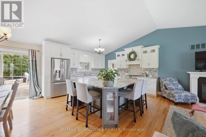2725 McIntosh Road — photo 31 of 40