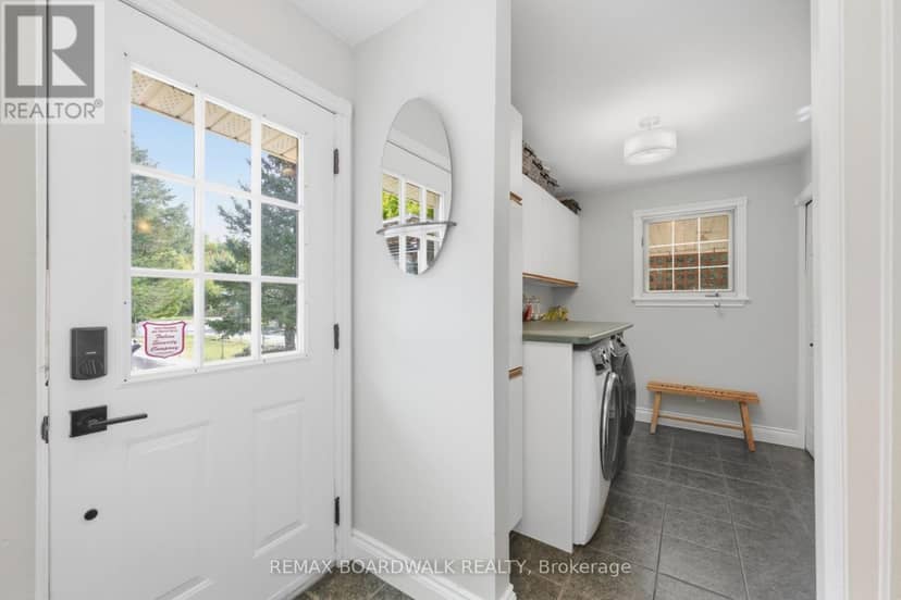 2725 McIntosh Road — photo 38 of 40