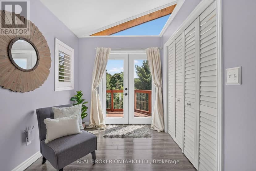 20417 Centre Street — photo 21 of 40