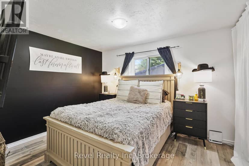 439 Mageau Street — photo 14 of 29