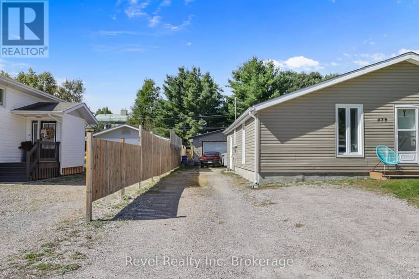 439 Mageau Street — photo 26 of 29
