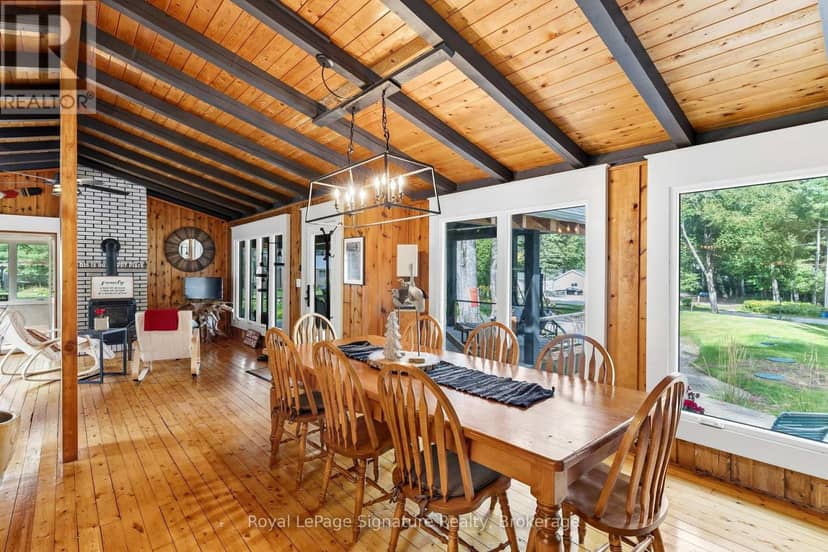 103 Green Point Road — photo 12 of 40