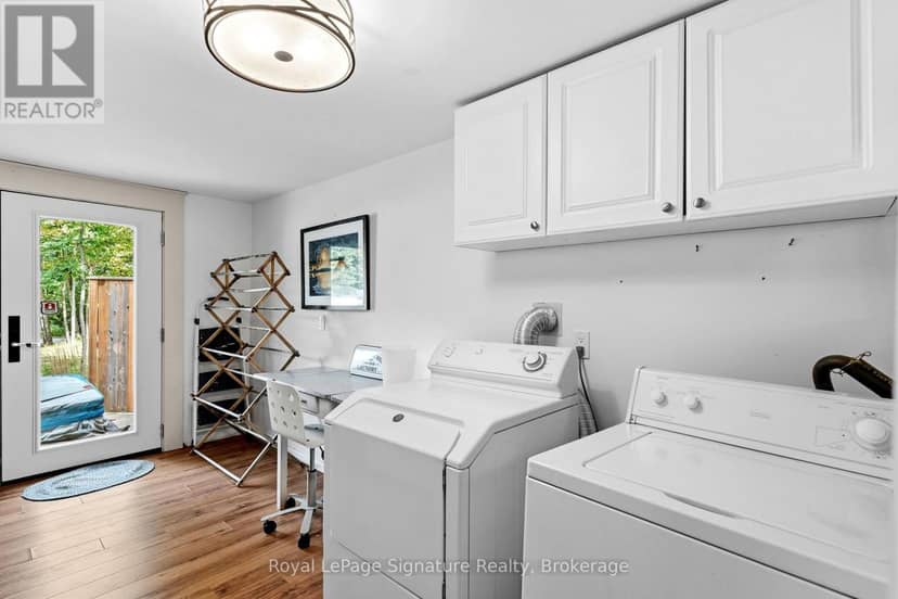 103 Green Point Road — photo 16 of 40