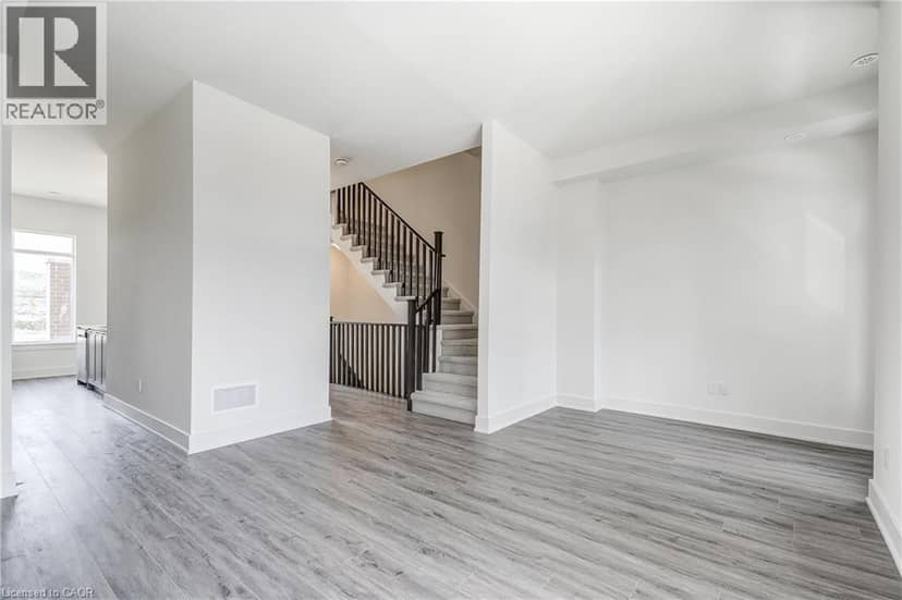 58 WINDWARD Drive — photo 15 of 40