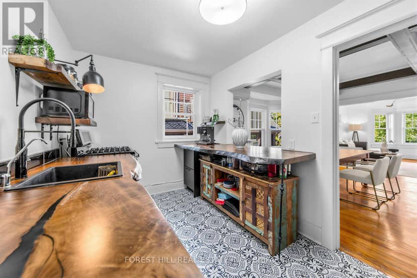 6 - 68 Kendal Avenue — photo 15 of 26