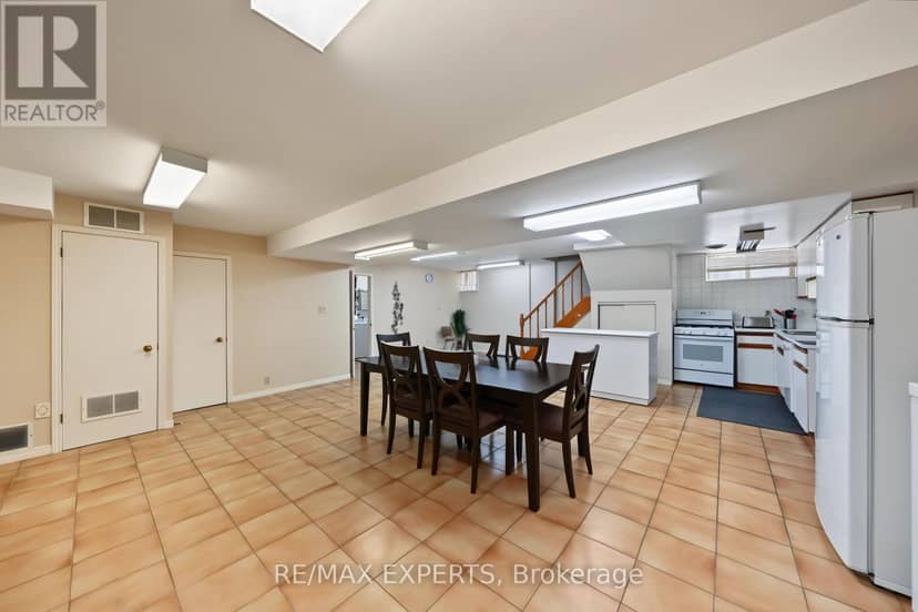 129 Sultana Avenue — photo 34 of 40