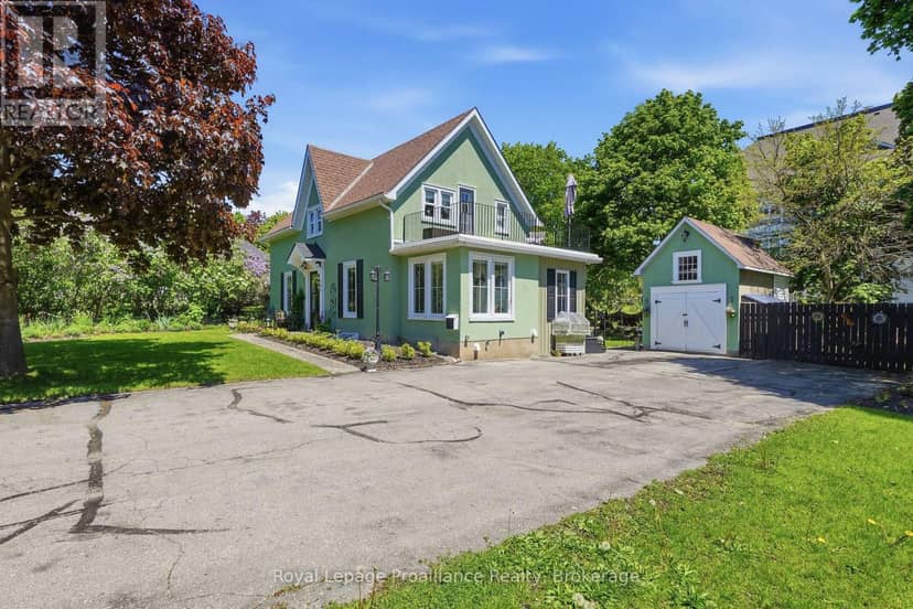 195 Maclellan Avenue — photo 1 of 40