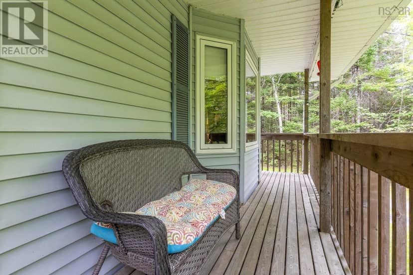 9 Pine Street, Belnan, photo 3