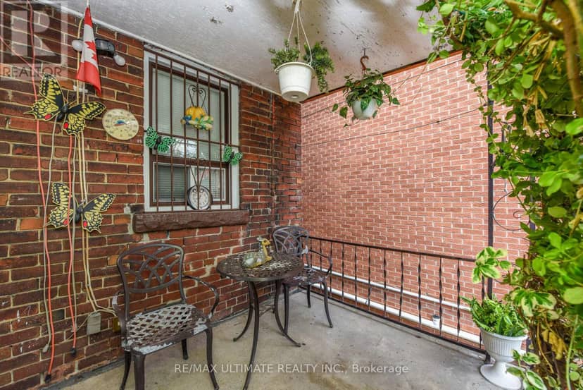 127 Salem Avenue — photo 7 of 40