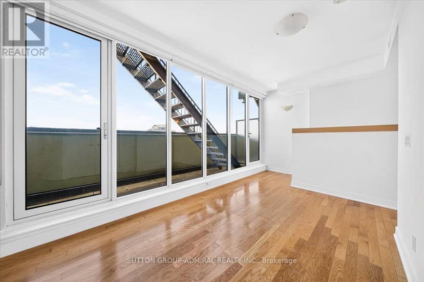 506B - 25 Ritchie Avenue — photo 13 of 40