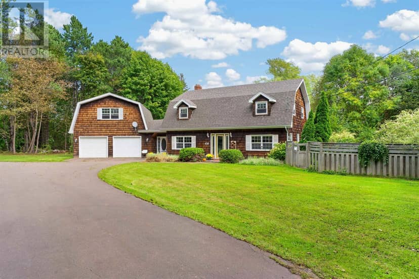 450 South Drive, Summerside, photo 4