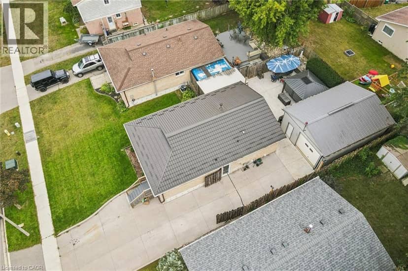 136 WOODLAWN Avenue — photo 24 of 29