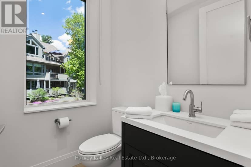 211 - 727 Grandview Drive — photo 24 of 40