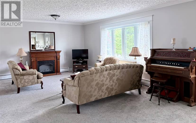 5 Elizabeth Avenue, Deer Lake, photo 7