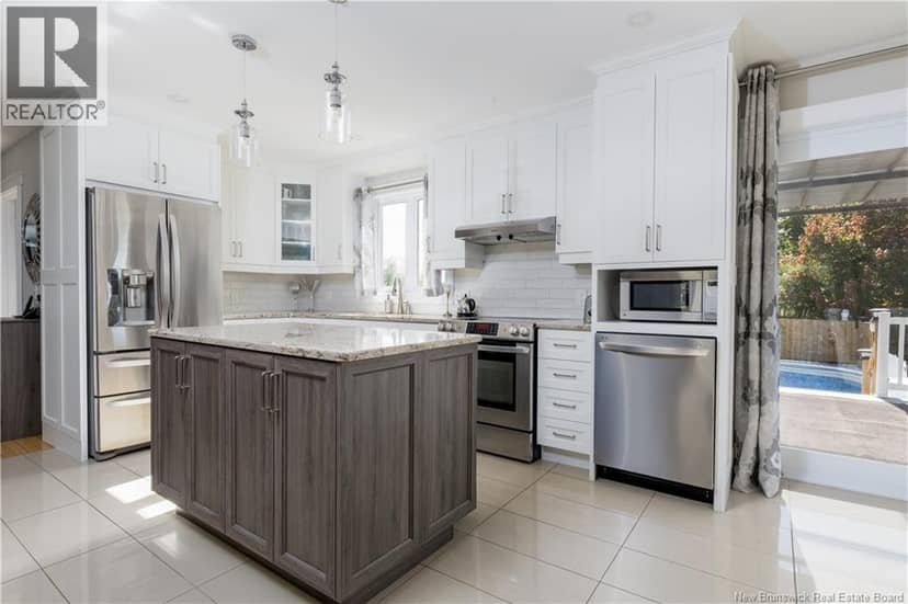 102 Plaisante Street — photo 12 of 39