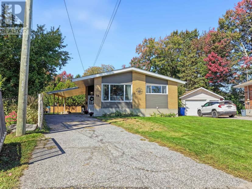 13 Milford Crescent — photo 1 of 40