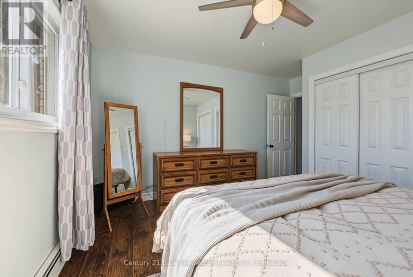 13 Milford Crescent — photo 19 of 40