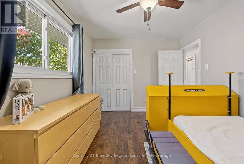 13 Milford Crescent — photo 26 of 40