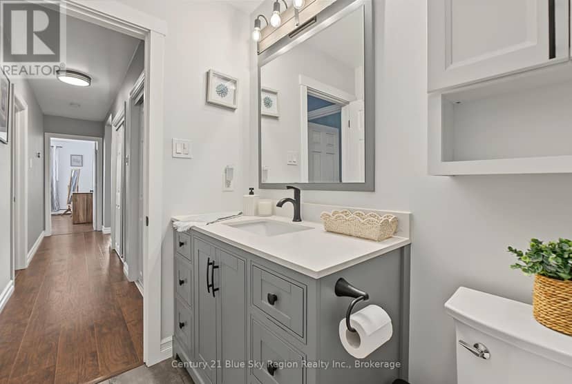 13 Milford Crescent — photo 28 of 40