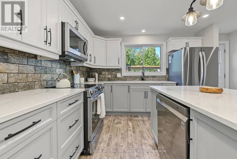 13 Milford Crescent — photo 7 of 40