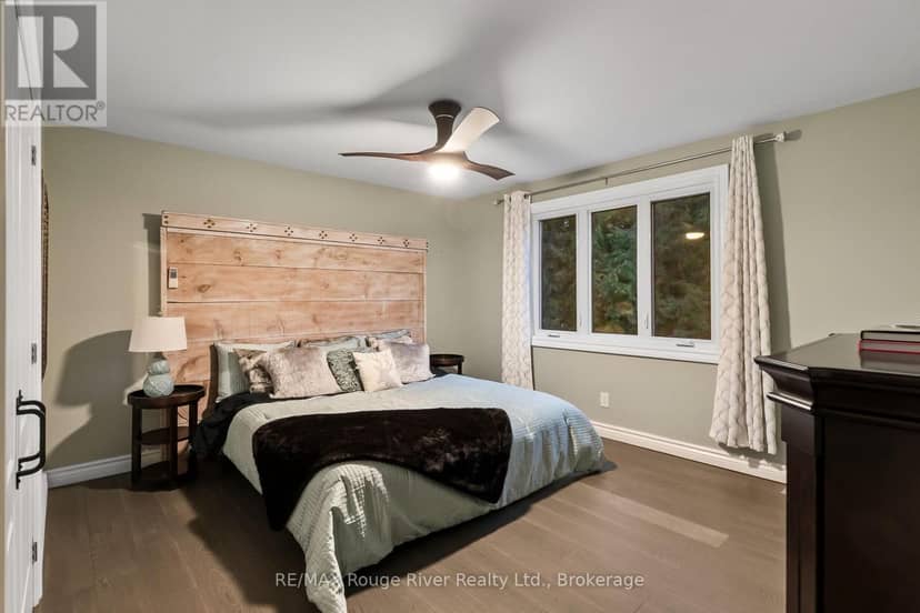 4500 Old Scugog Road — photo 16 of 40