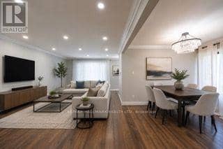 109 Thickson Road S — photo 5 of 40