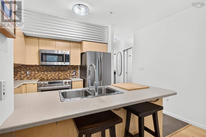 114 5221 Nora Bernard Street — photo 26 of 40
