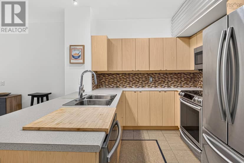 114 5221 Nora Bernard Street — photo 20 of 40