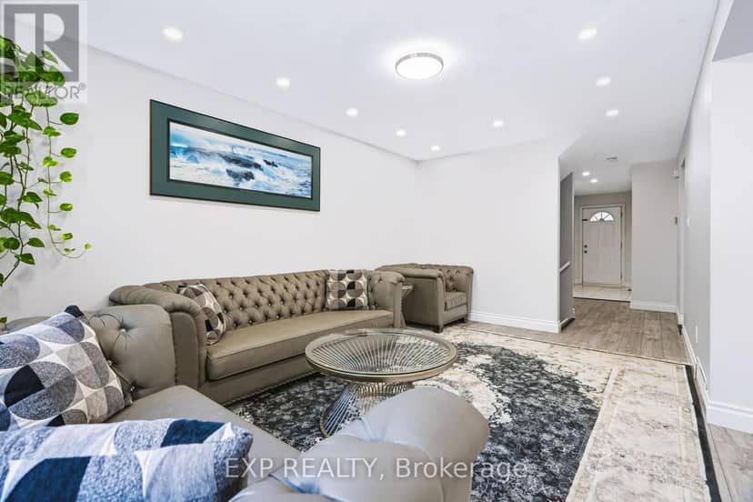 2 - 2669 Southvale Crescent E — photo 11 of 40