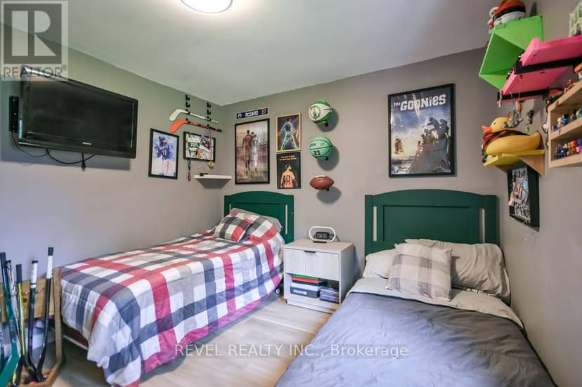 3267 Albany Street — photo 33 of 40