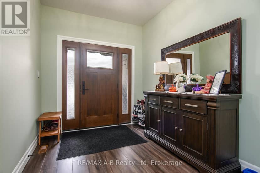 172 Hooper Street — photo 9 of 36