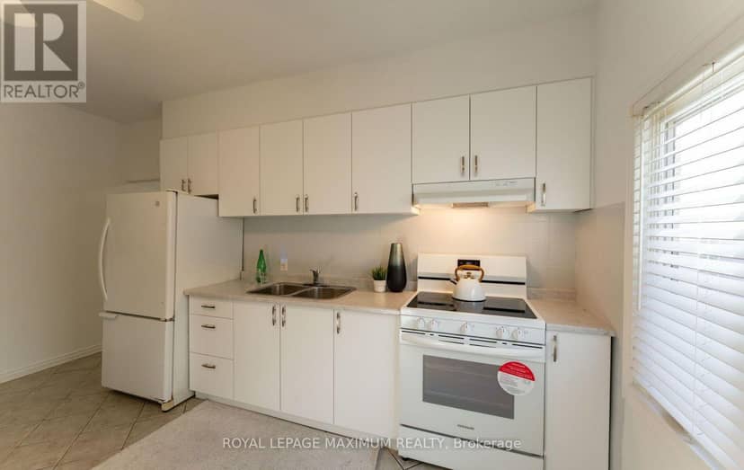 376 McRoberts Avenue — photo 10 of 40