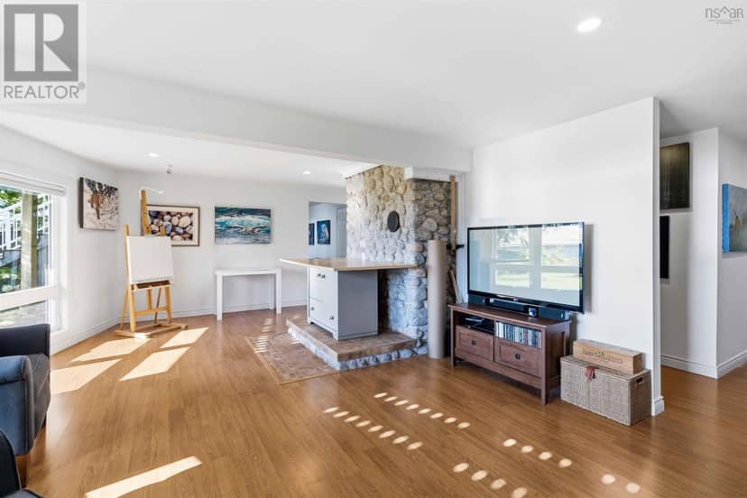 20 Lennox Road — photo 30 of 40