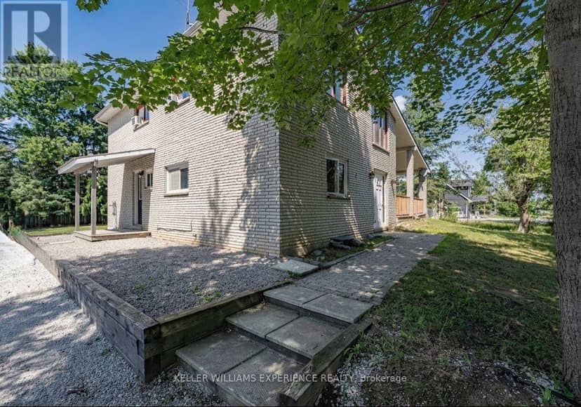 8867 McKinnon Road — photo 4 of 31