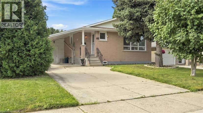18 GLEN CASTLE Drive, Stoney Creek