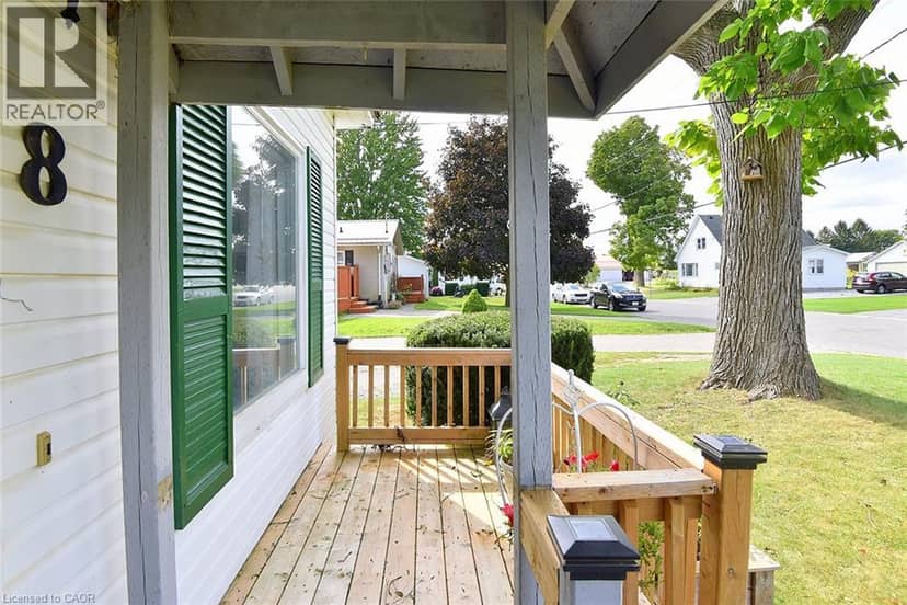 8 CHESTNUT Street, Port Rowan, photo 3