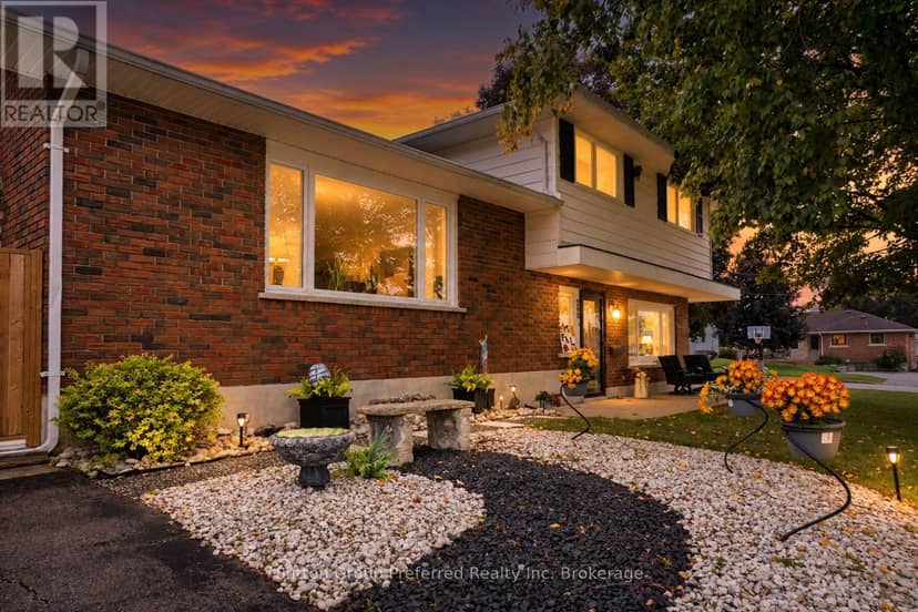 260 Ferncrest Road, Woodstock, photo 2