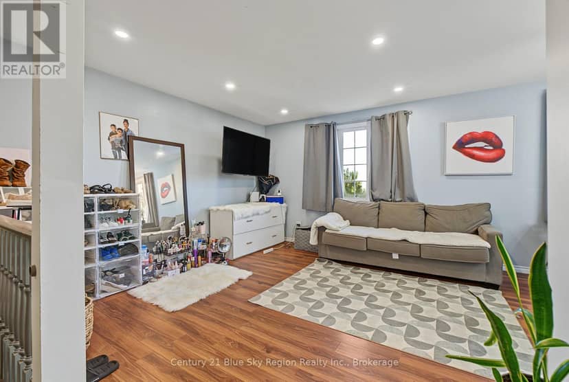 16 Cypress Court — photo 18 of 31