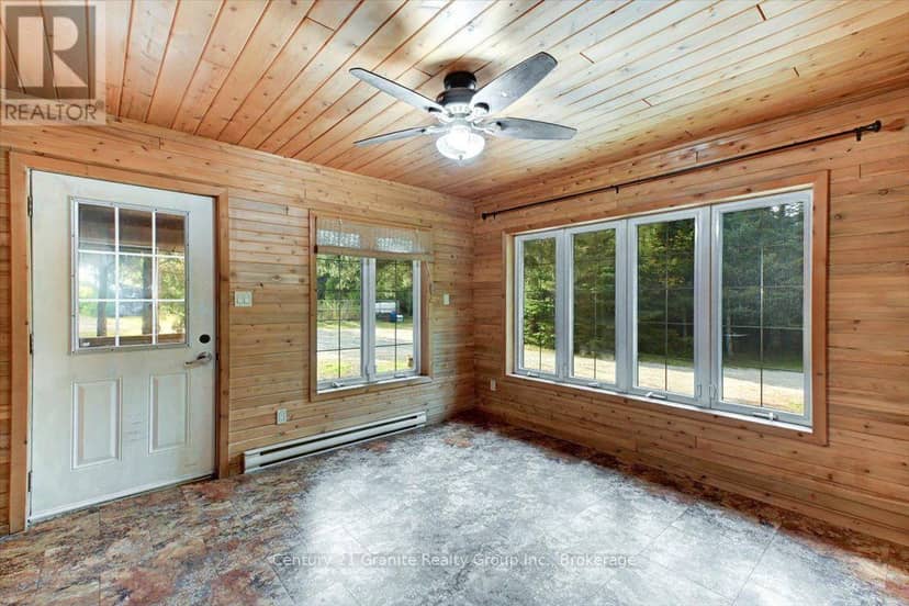 649 Madawaska Road — photo 19 of 40