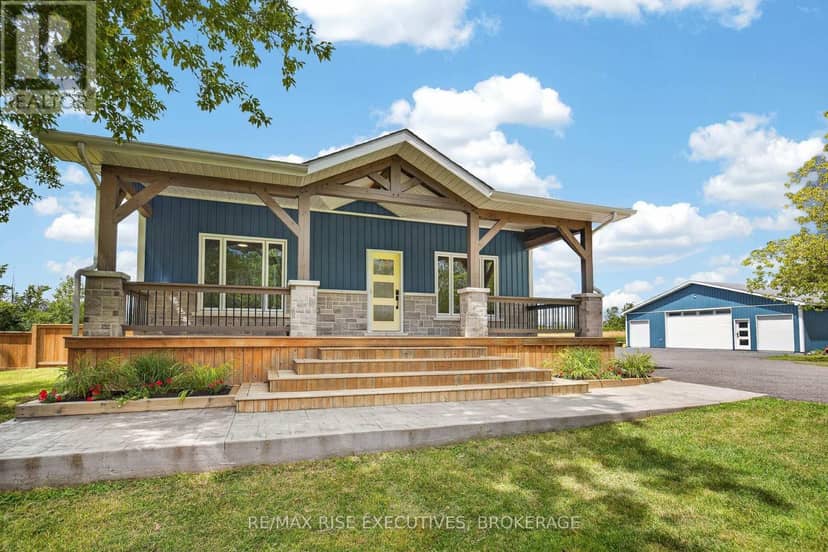 6213 County Road 2, Loyalist