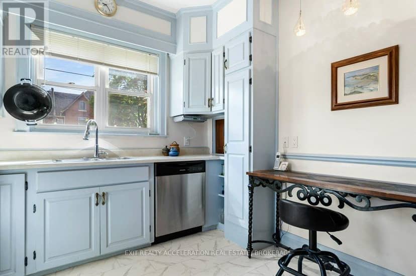 106 Donald Street — photo 12 of 40