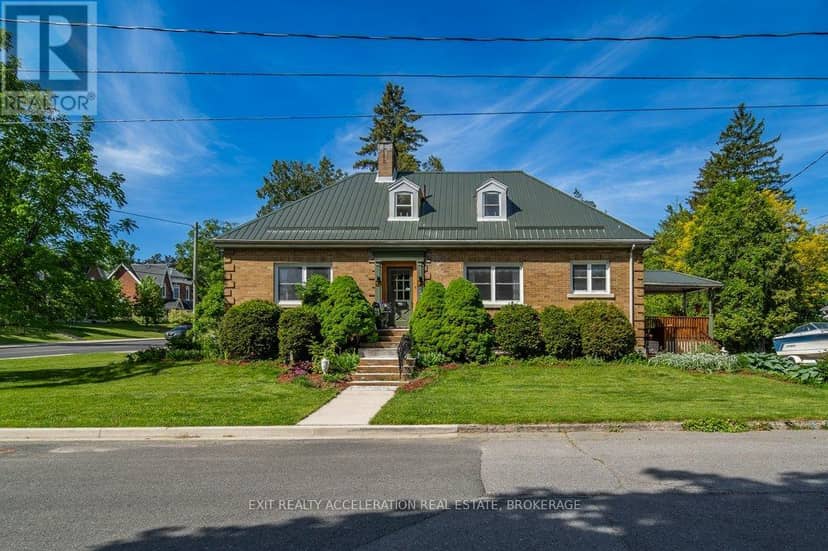 106 Donald Street — photo 3 of 40